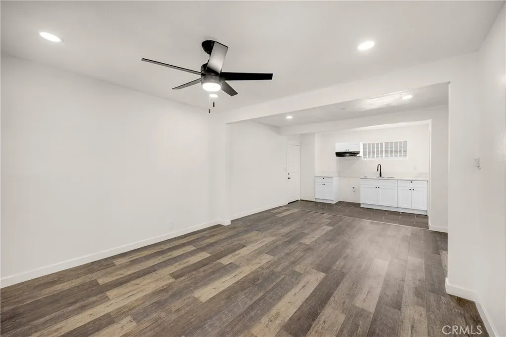 1257 E 51st, Los Angeles, California 90011 home-pic-19