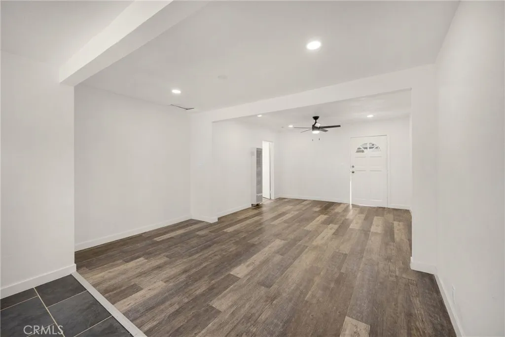 1257 E 51st, Los Angeles, California 90011 home-pic-20