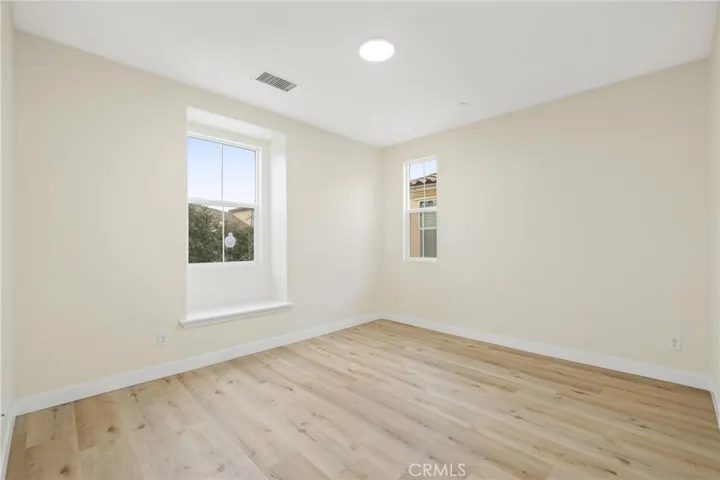 3175 E Yountville, Ontario, California 91761