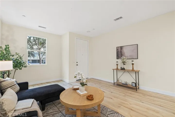 3175 E Yountville, Ontario, California 91761