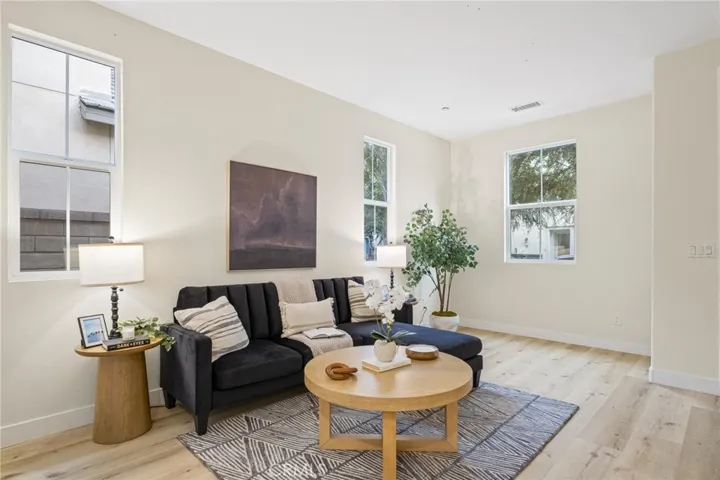 3175 E Yountville, Ontario, California 91761