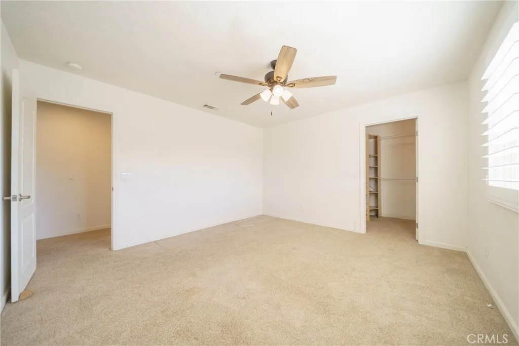 5378 Bellflower Street, Oak Hills, California 92344 home-pic-26