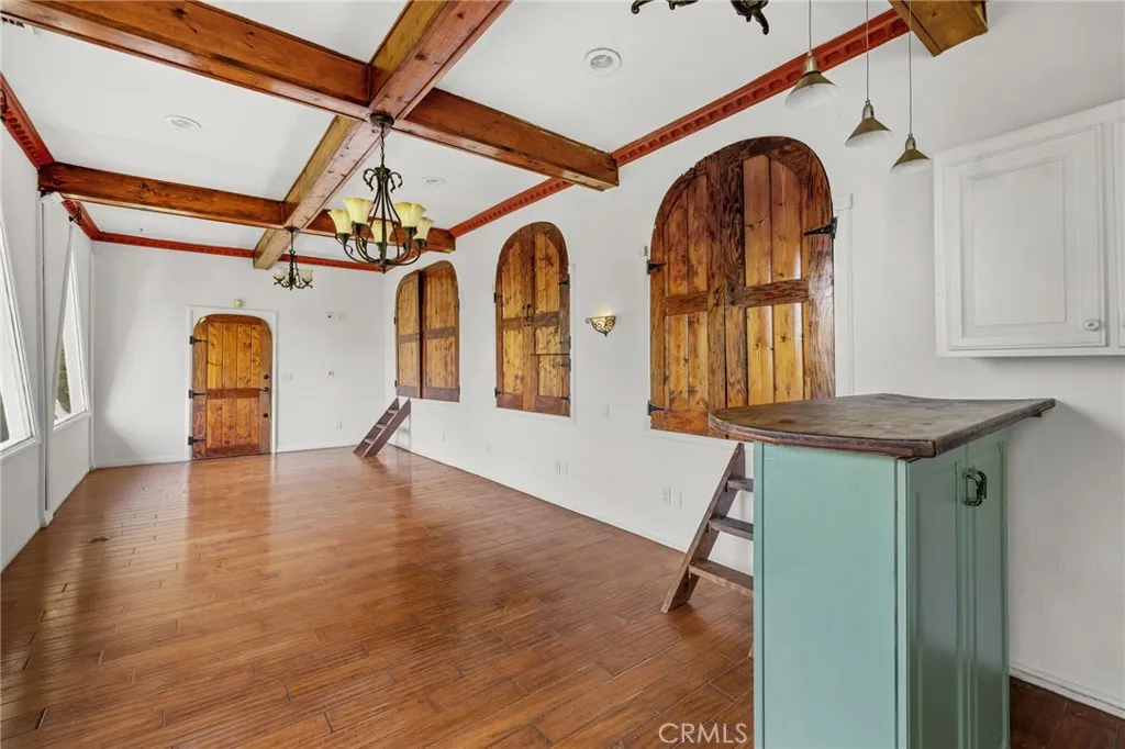 3916 Carnavon, Los Angeles, California 90027 home-pic-72