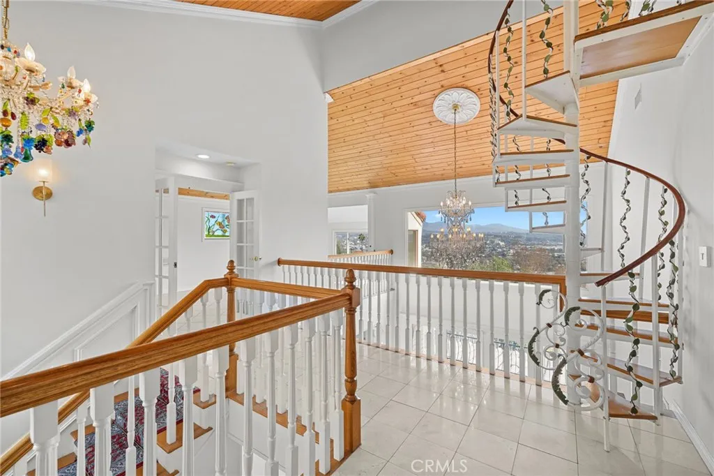 3916 Carnavon, Los Angeles, California 90027 home-pic-28