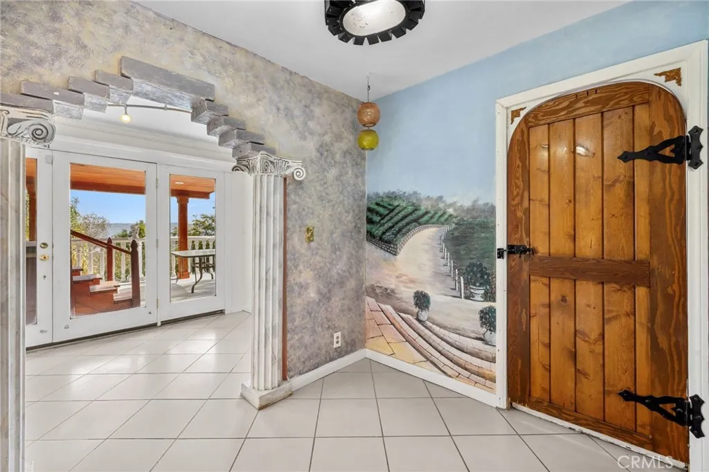 3916 Carnavon, Los Angeles, California 90027 home-pic-63