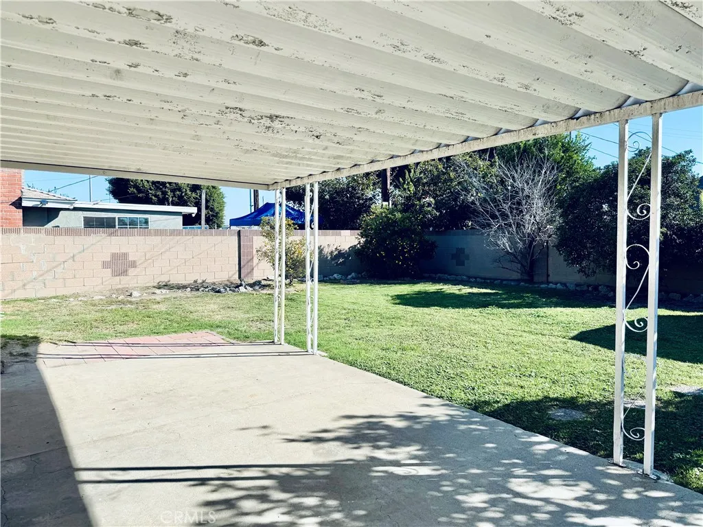 1866 E 213th, Carson, California 90745 home-pic-16