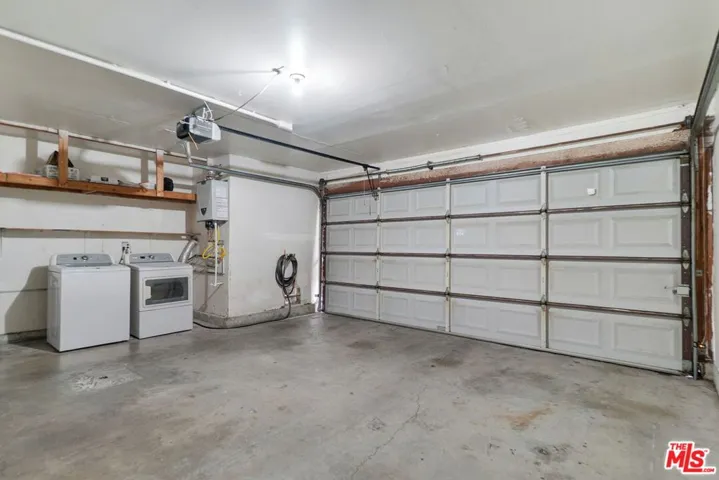 8121 Canby Avenue 4, Reseda, California 91335