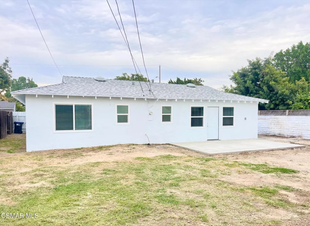 2057 Magnolia Street, Simi Valley, California 93065 home-pic-19