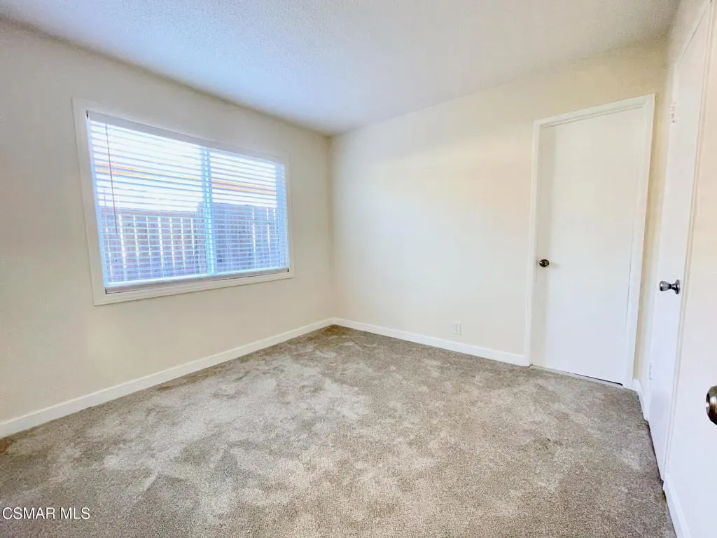 2057 Magnolia Street, Simi Valley, California 93065 home-pic-16