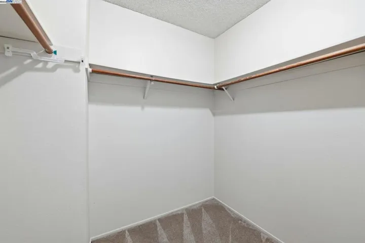 93 Cassia Dr, Hayward, California 94544