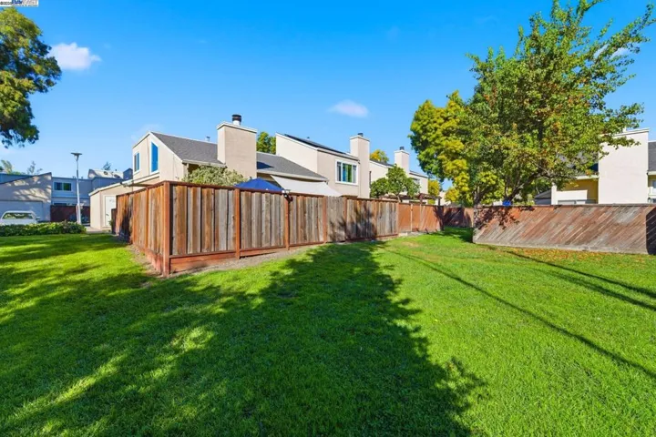 93 Cassia Dr, Hayward, California 94544