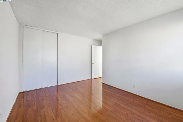 93 Cassia Dr, Hayward, California 94544