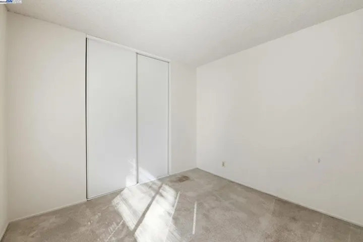 93 Cassia Dr, Hayward, California 94544