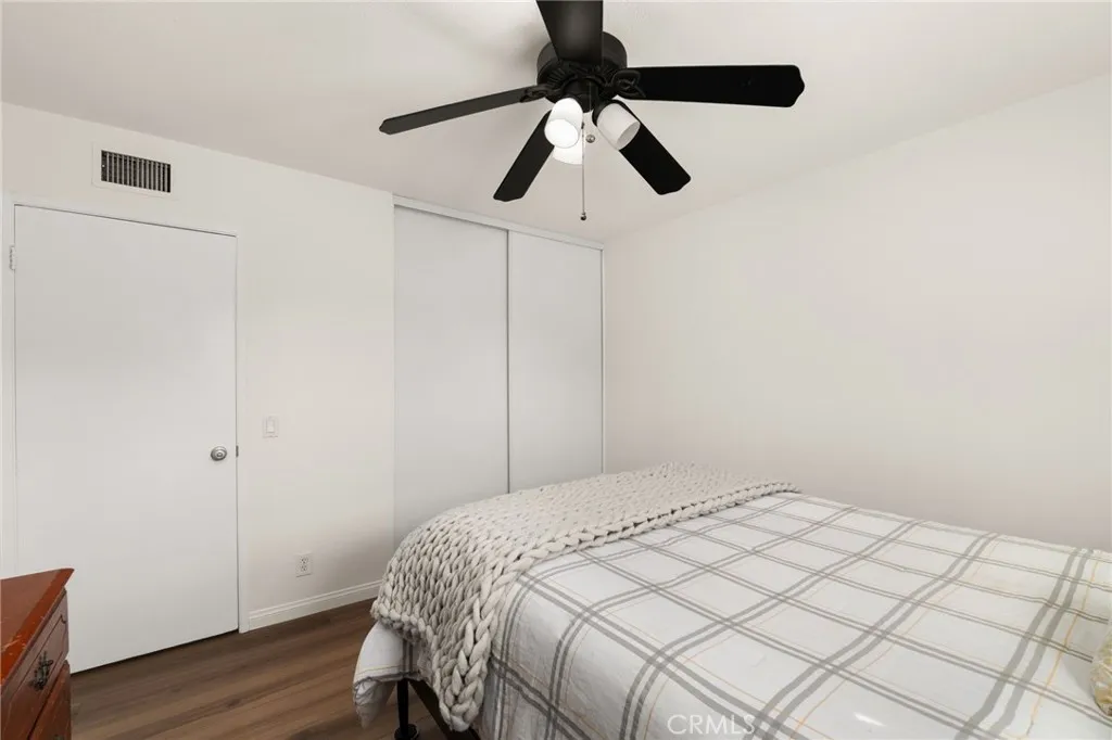 744 E Meadowbrook, Orange, California 92865 home-pic-24