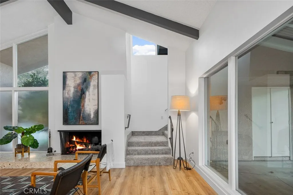 5360 E El Jardin Street, Long Beach, California 90815 home-pic-25