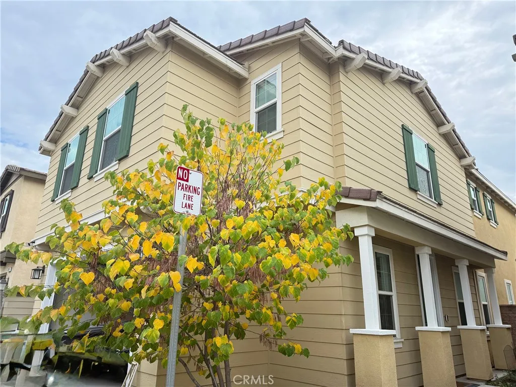 2072 E Sentinel Privado, Ontario, California 91764 home-pic-3