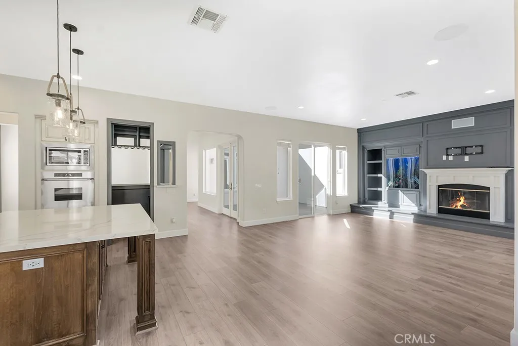 5853 Spirit Lake Court, Simi Valley, California 93063 home-pic-4