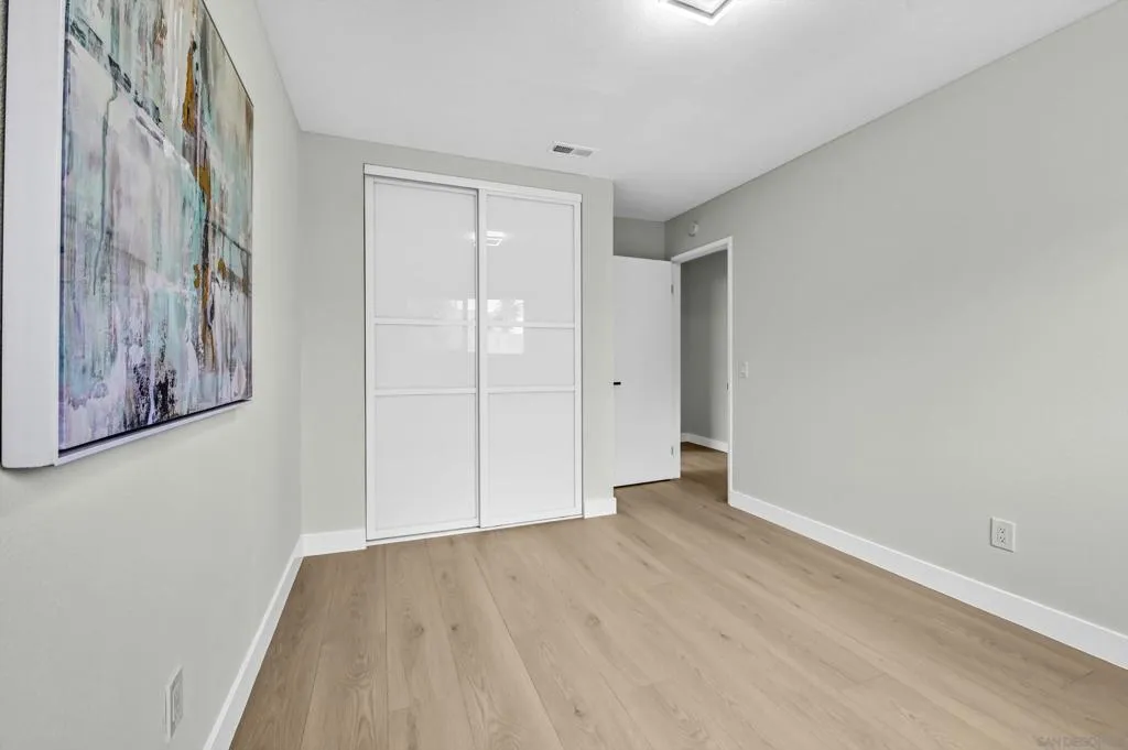 3904 Sherbourne Dr, Oceanside, California 92056 home-pic-17