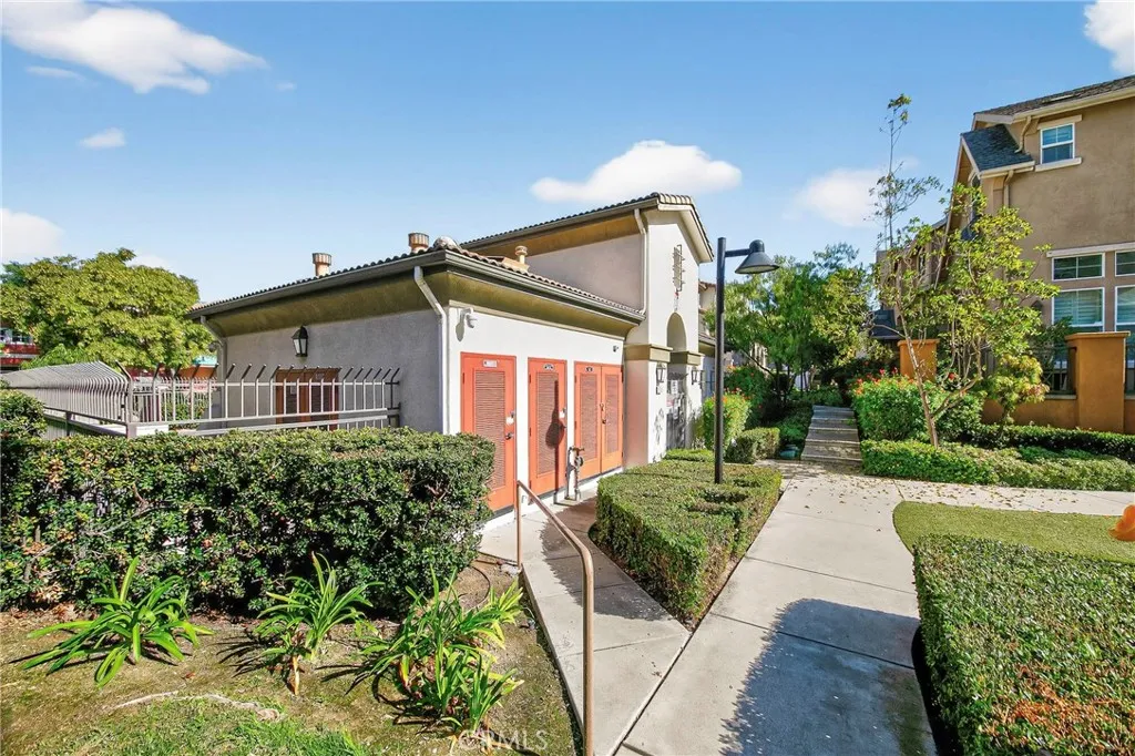 2164 Silva, Fullerton, California 92833 home-pic-14