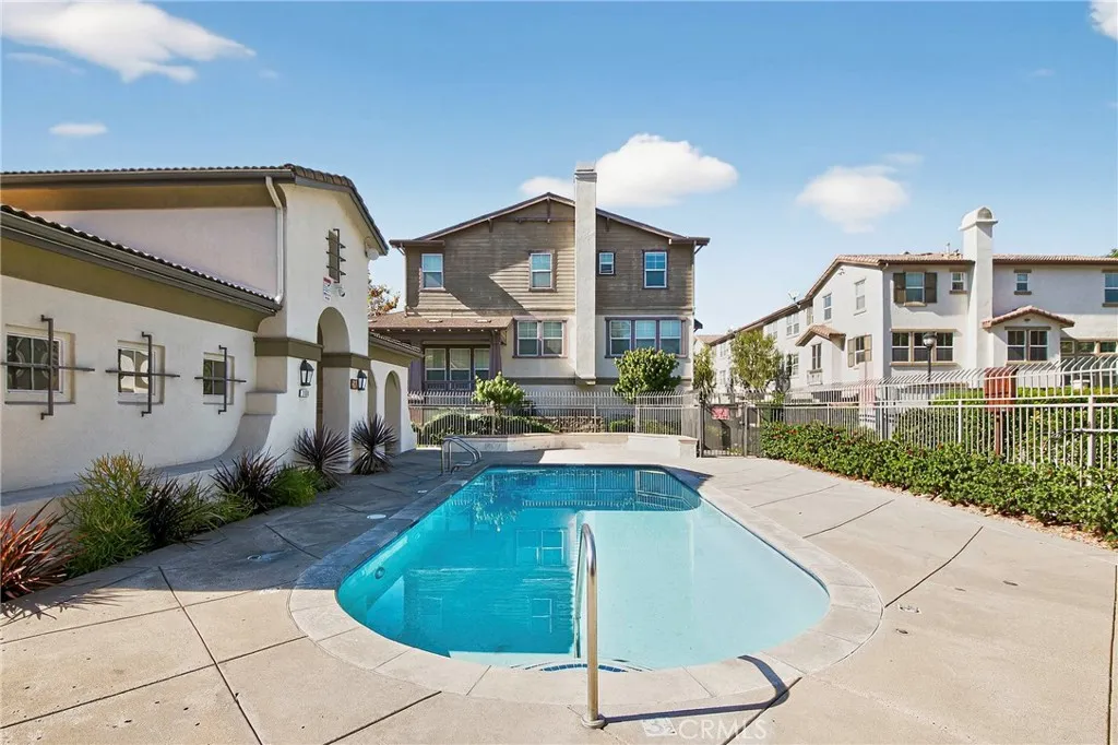 2164 Silva, Fullerton, California 92833 home-pic-20