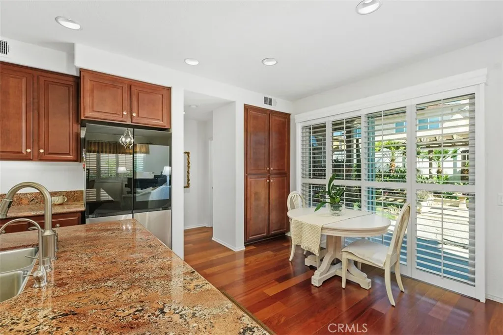 35648 Loggins Court, Winchester, California 92596 home-pic-8