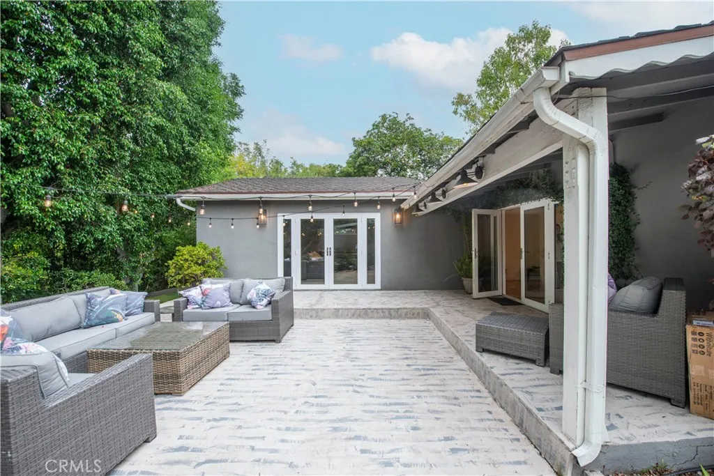 4719 Tyrone, Sherman Oaks, California 91423 home-pic-24