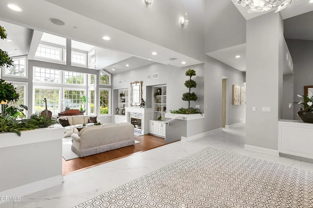 13226 Nightsky Drive, Camarillo, California 93012 home-pic-4