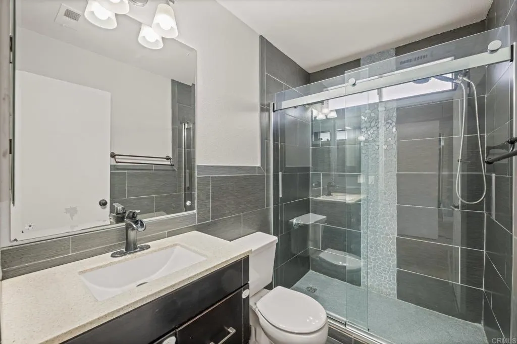 4843 Sumac Place, Oceanside, California 92057 home-pic-17