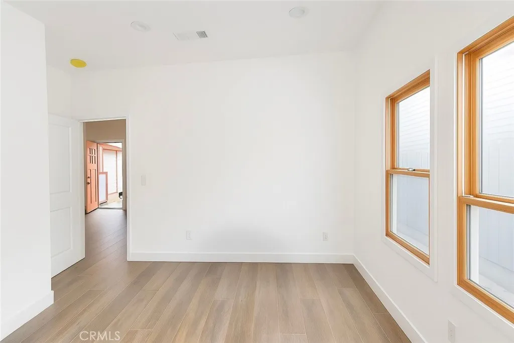 1350 E 8th, Long Beach, California 90813 home-pic-8