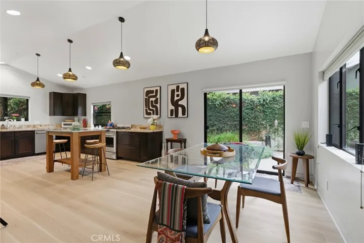 4642 Santa Lucia Drive, Woodland Hills, California 91364