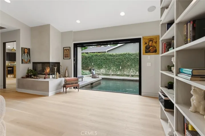 4642 Santa Lucia Drive, Woodland Hills, California 91364
