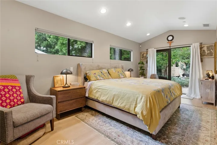 4642 Santa Lucia Drive, Woodland Hills, California 91364