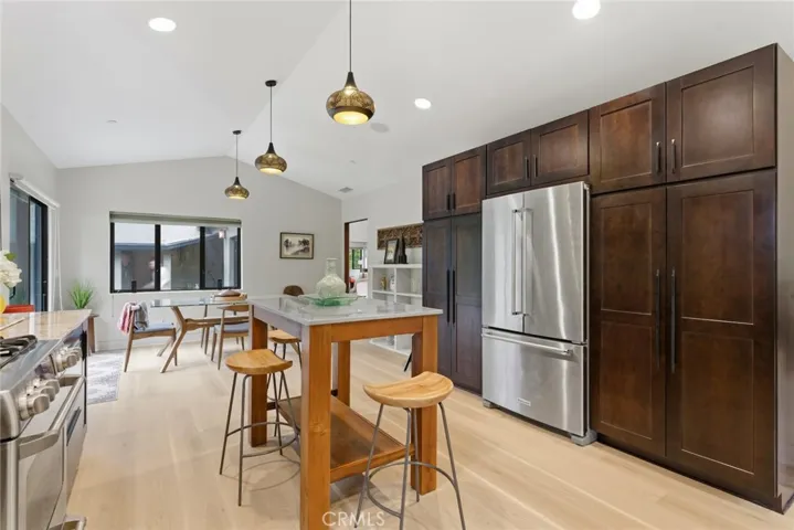 4642 Santa Lucia Drive, Woodland Hills, California 91364