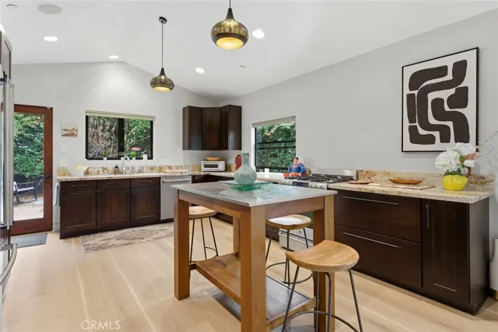 4642 Santa Lucia Drive, Woodland Hills, California 91364