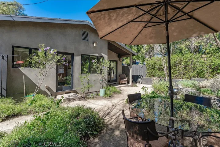 4642 Santa Lucia Drive, Woodland Hills, California 91364