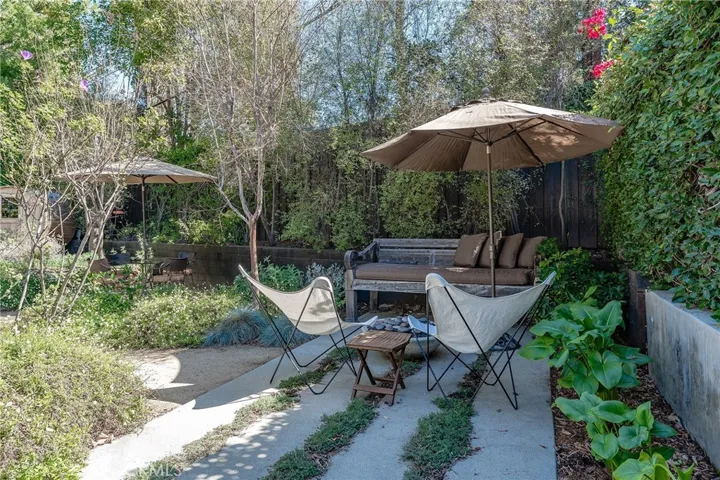 4642 Santa Lucia Drive, Woodland Hills, California 91364