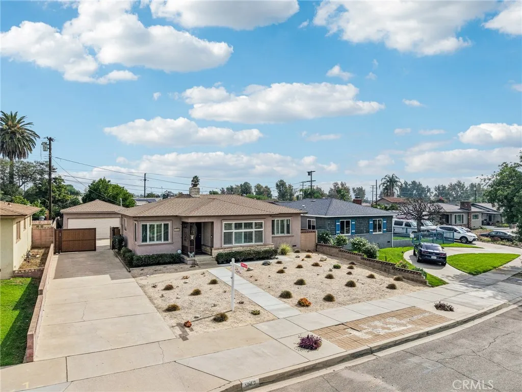 1242 N Cypress, Ontario, California 91762 home-pic-46