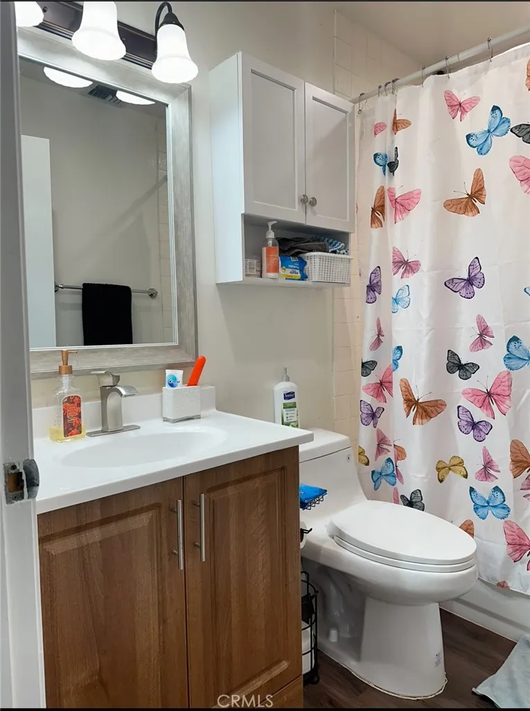 1119 Magnolia Avenue 2, Gardena, California 90247 home-pic-7