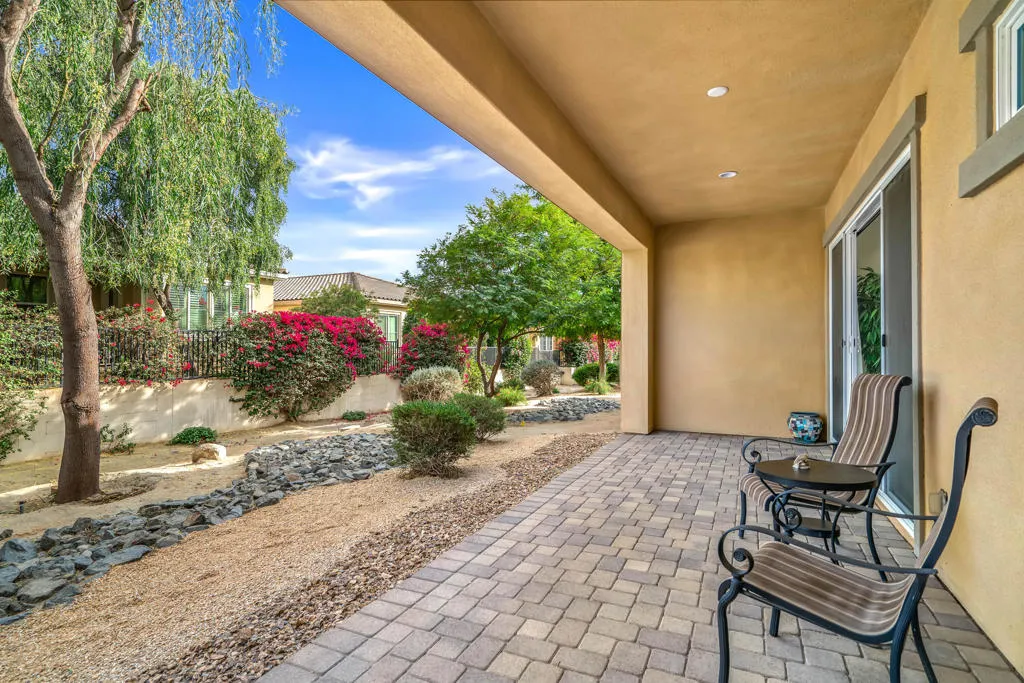 4018 Via Fragante 2, Palm Desert, California 92260 home-pic-40
