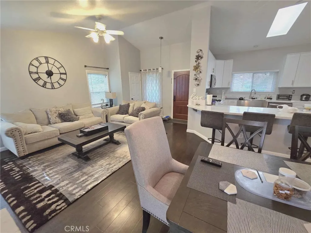 2416 Notre Dame Way, Corona, California 92881 home-pic-6