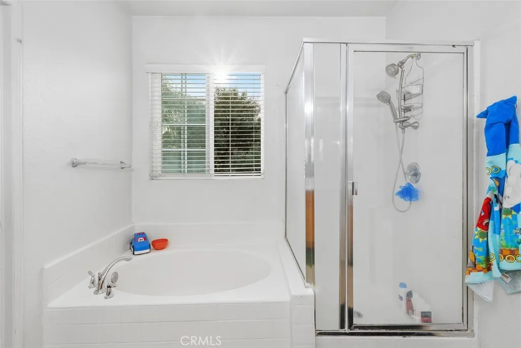31698 Summerfield, Murrieta, California 92563 home-pic-6