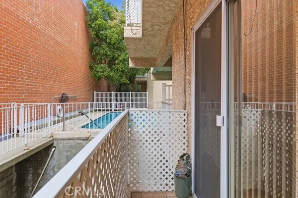 5135 Zelzah 100, Encino, California 91316 home-pic-23