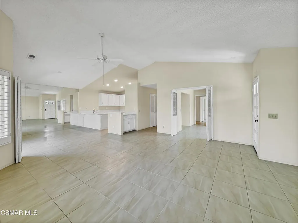 42215 Sultan Avenue, Palm Desert, California 92211 home-pic-42