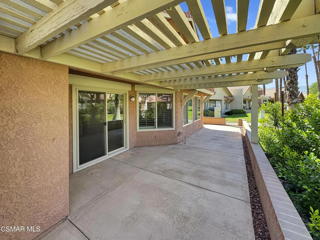 42215 Sultan Avenue, Palm Desert, California 92211 home-pic-32