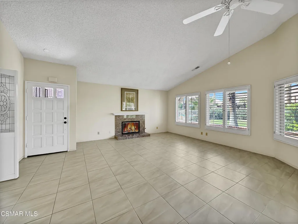 42215 Sultan Avenue, Palm Desert, California 92211 home-pic-39