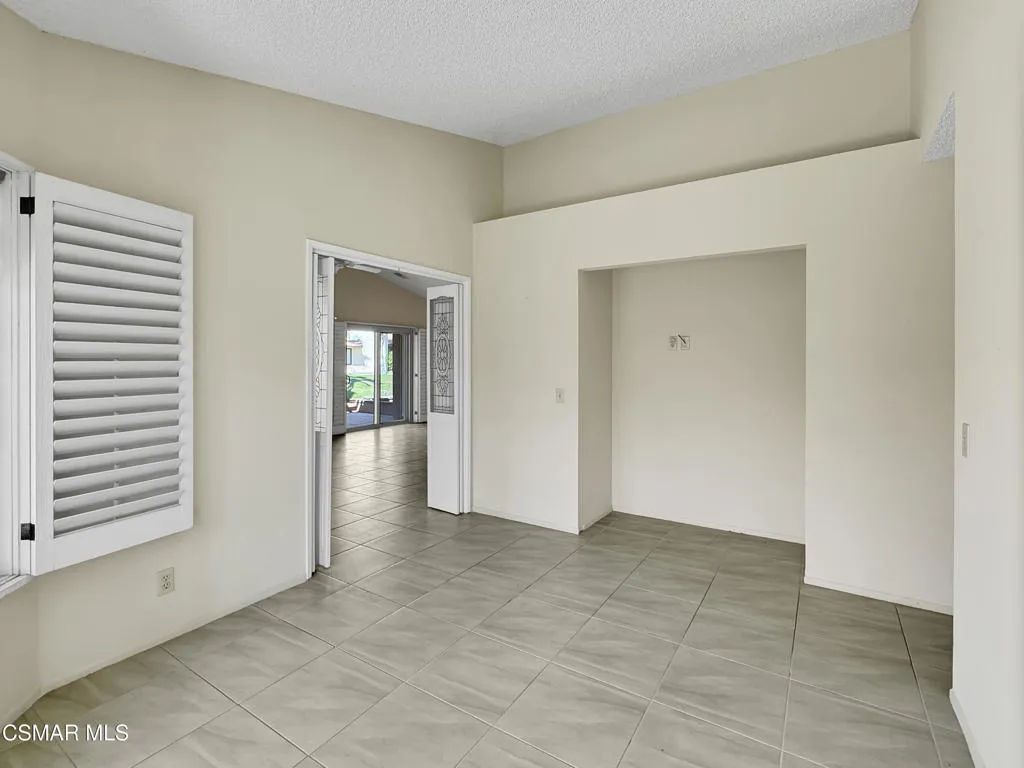 42215 Sultan Avenue, Palm Desert, California 92211 home-pic-60