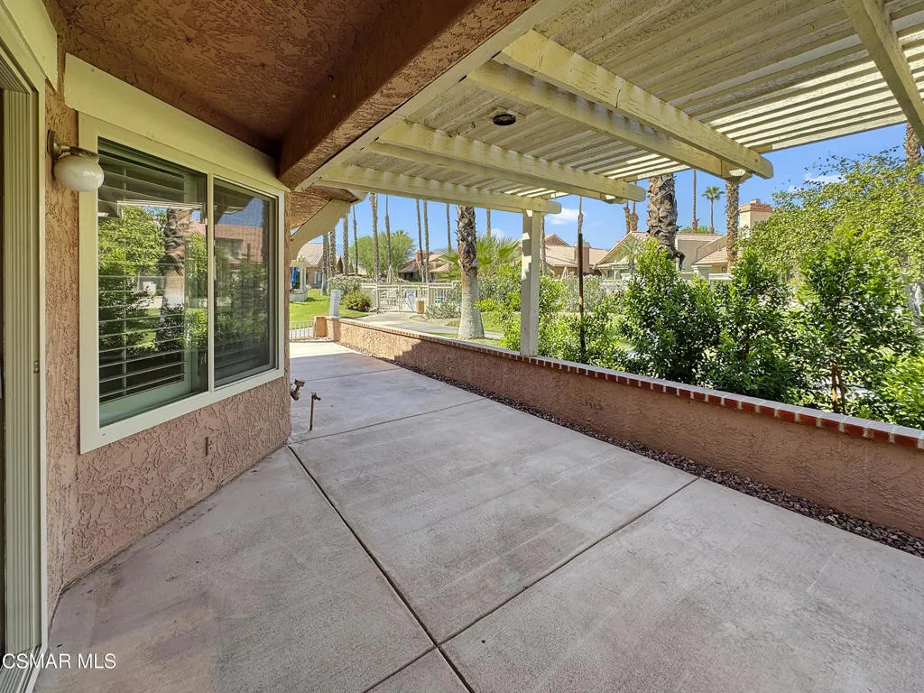 42215 Sultan Avenue, Palm Desert, California 92211 home-pic-28