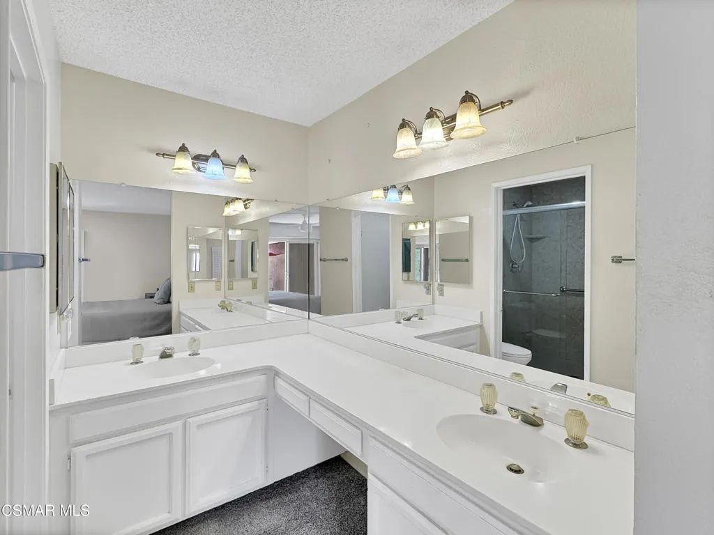 42215 Sultan Avenue, Palm Desert, California 92211 home-pic-55