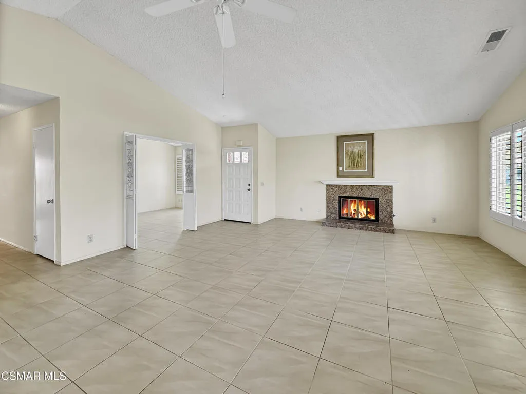 42215 Sultan Avenue, Palm Desert, California 92211 home-pic-43