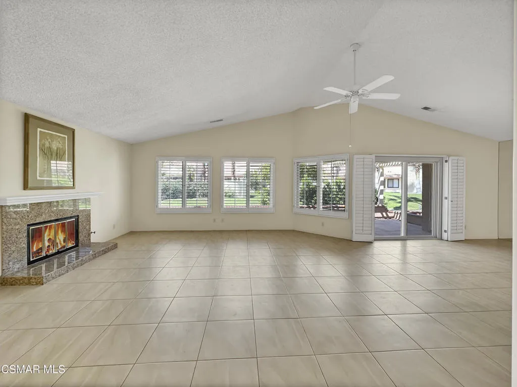 42215 Sultan Avenue, Palm Desert, California 92211 home-pic-40